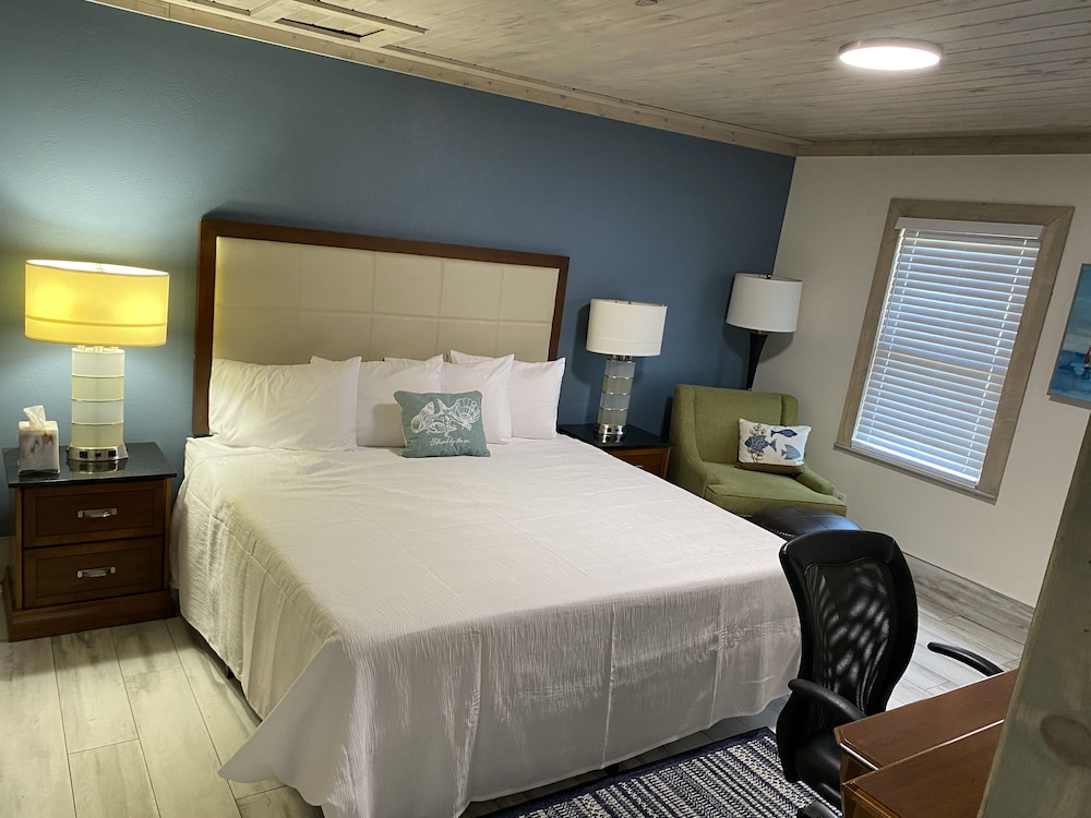 Gulf Coast Inn - photo 4