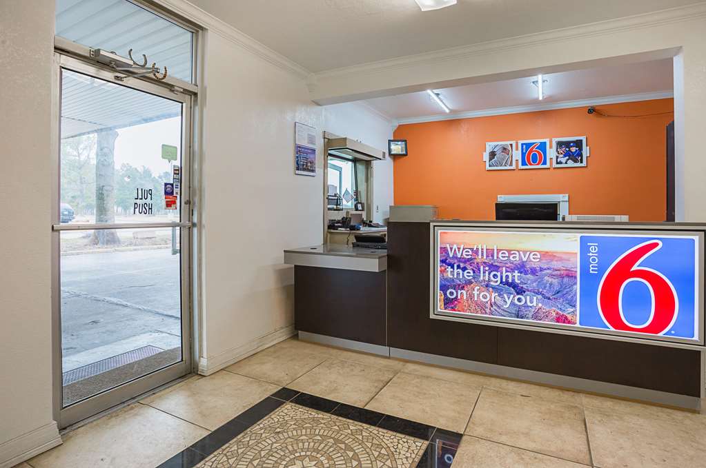 Motel 6 Brinkley AR - photo 19