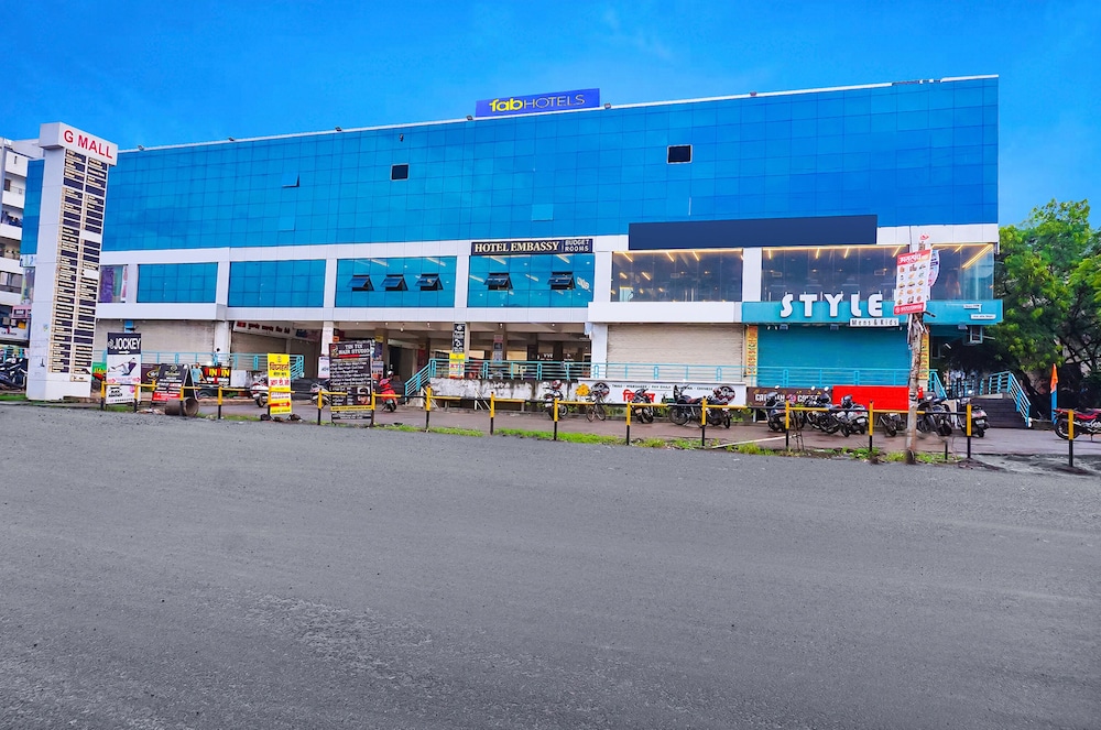 FabHotel Embassy - carbon neutral hotel in Pune
