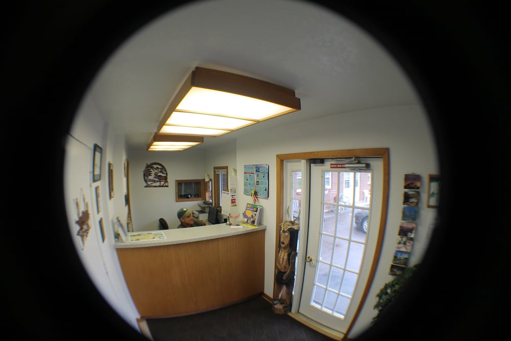 Budget Host Crestview Inn - photo 2