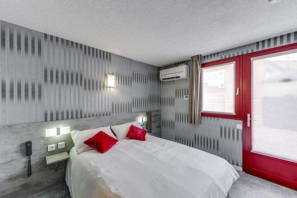 ConfortT Hotel Thouars — Thouars — photo 2