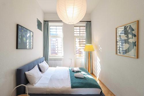 Charming 2BR Near Rooms Hotel By Wehost