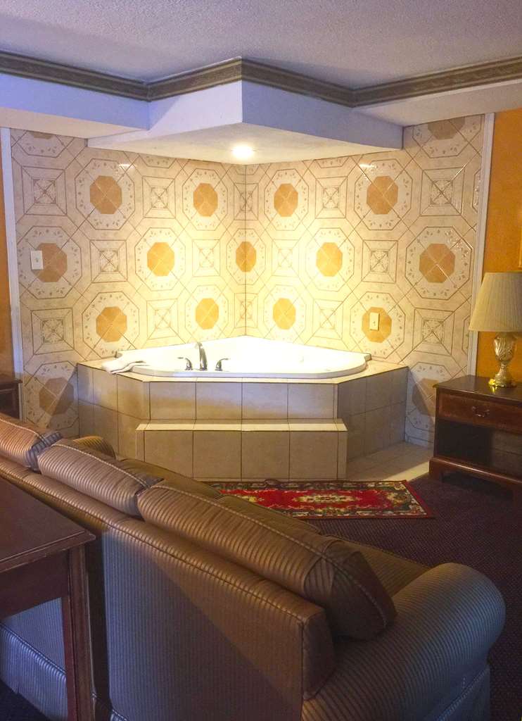 Americas Best Value Inn Pottstown - photo 8