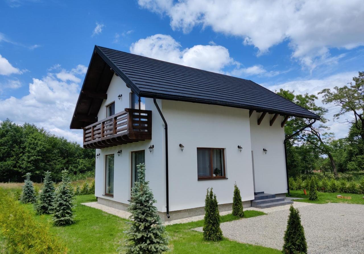 Ara Chalet — 4-Star Luxury Hotel in Bran, Romania