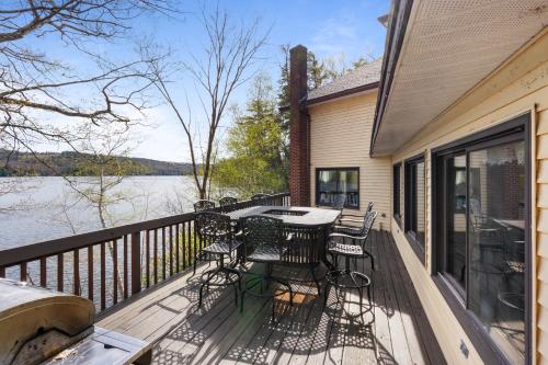 The Boulders Motel & Cottages - photo 9
