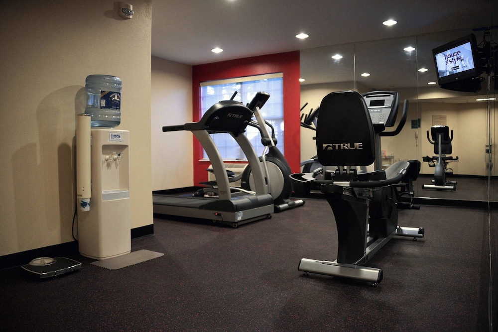 Towneplace Suites by Marriott East Lansing - photo 18