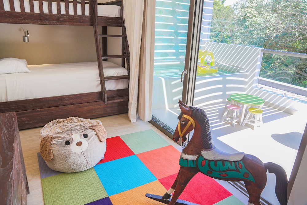 Children's theme room