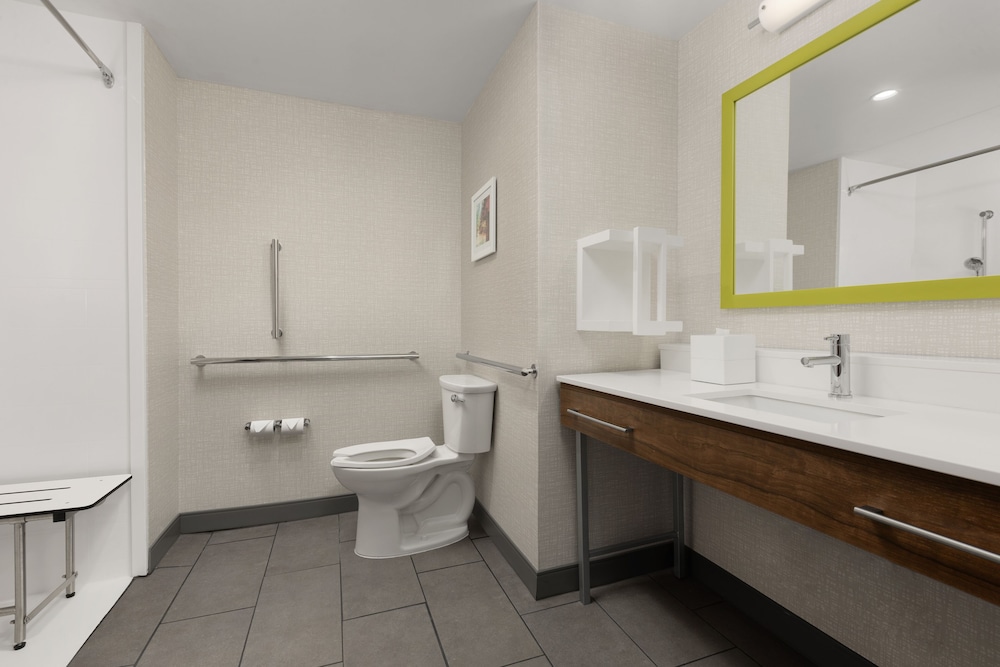 Hampton Inn & Suites Durham University Medical Center - photo 28