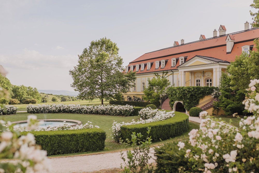 Hotel Château Bela - last minute hotel in Unknown City