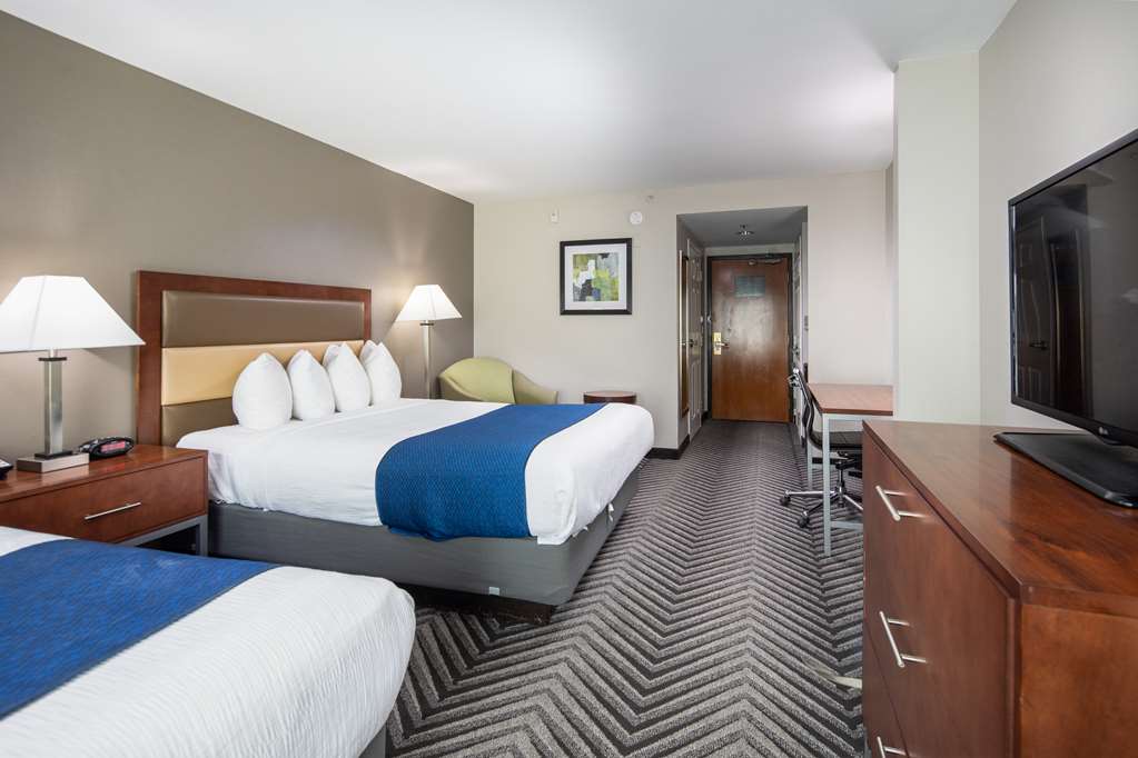 Best Western Inn & Suites San Mateo San Francisco Airport - photo 10