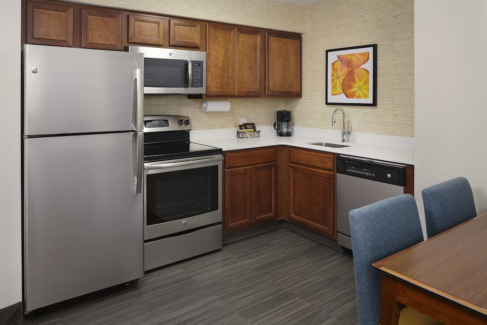 Residence Inn by Marriott St Louis Airport - photo 8