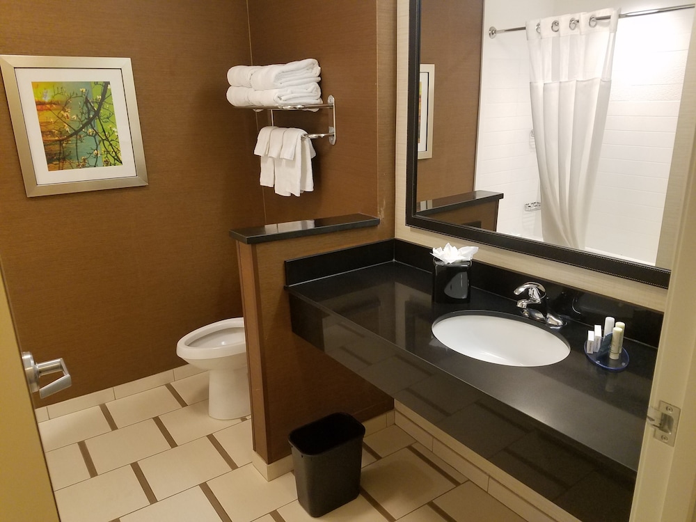 Fairfield Inn & Suites Gallup - photo 20