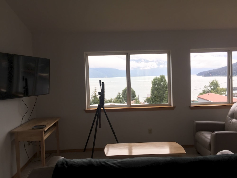 Captain's Choice Motel - photo 24