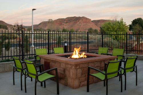 SpringHill Suites by Marriott Kanab - photo 18