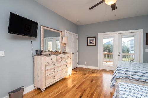 Beach 45 by Oak Island Accommodations - photo 45