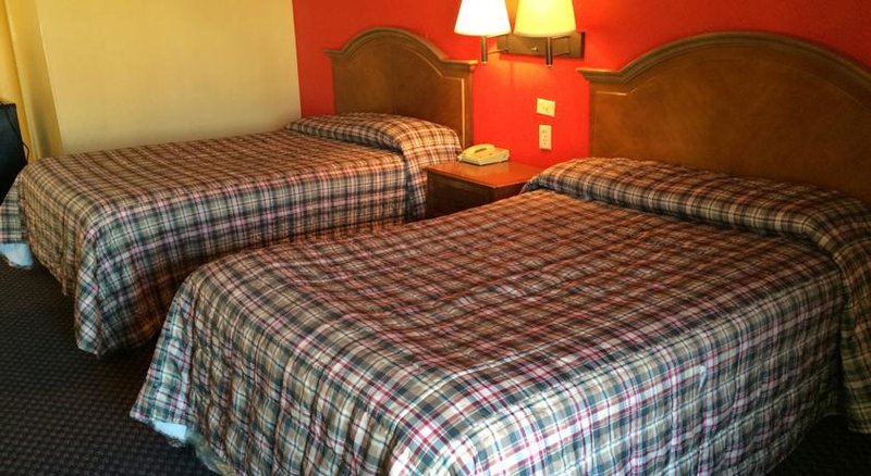 Scottish Inn Nashville - photo 10