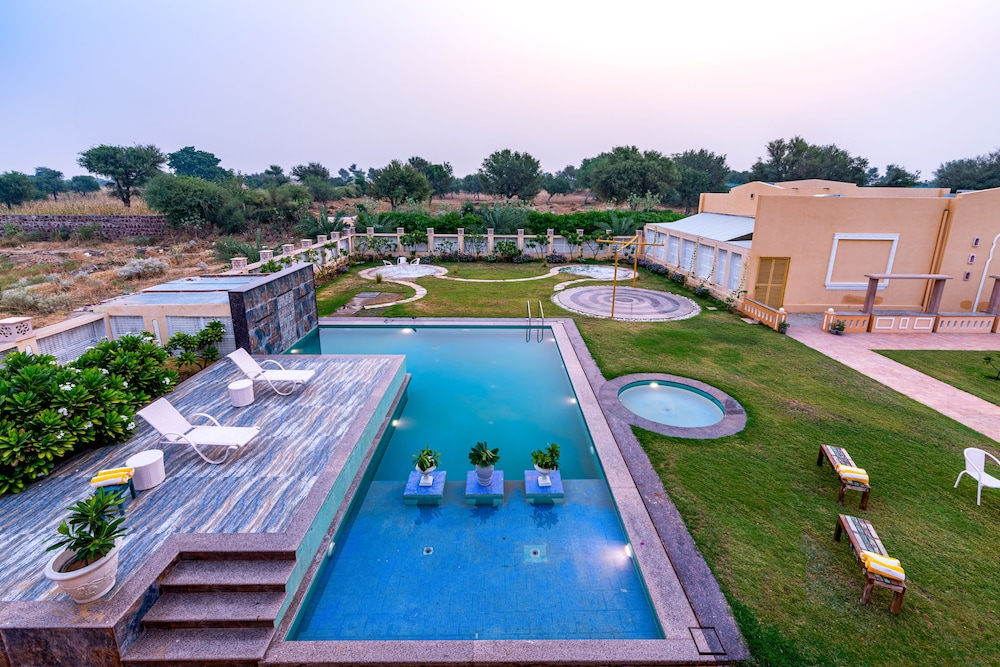 Anand Bagh Resort & Spa by Ananta — 4-Star Luxury Hotel in Lachhmangarh Sikar, India