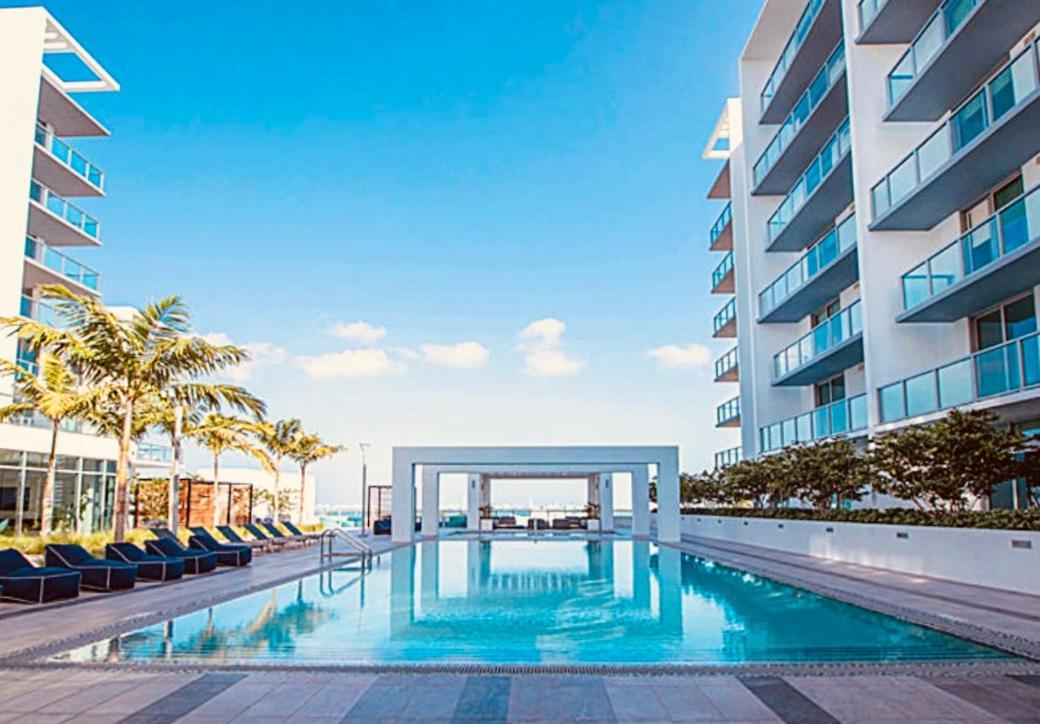 Sleek 2BD 2BA Condo In Miami Design District — 4-Star Luxury Hotel in Miami, United States
