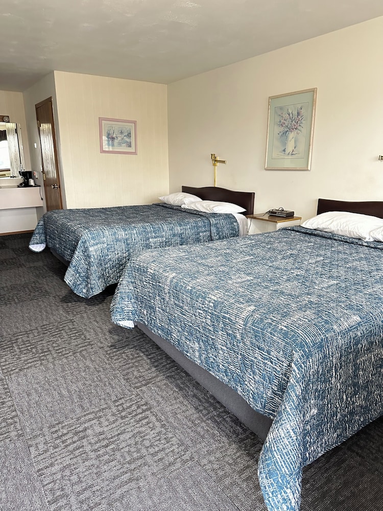 The Davenport Motel - photo 29