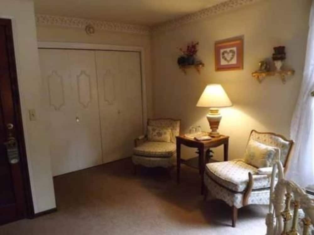 Arizona Mountain Inn and Cabins - photo 114