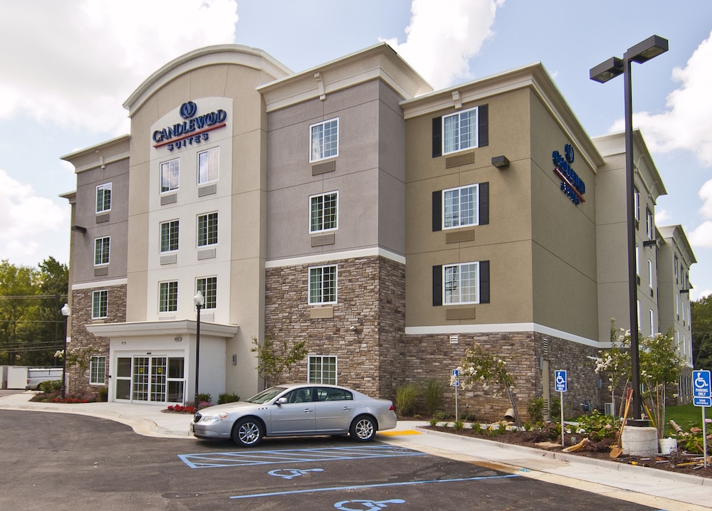 Candlewood Suites Tupelo North by IHG - photo 15