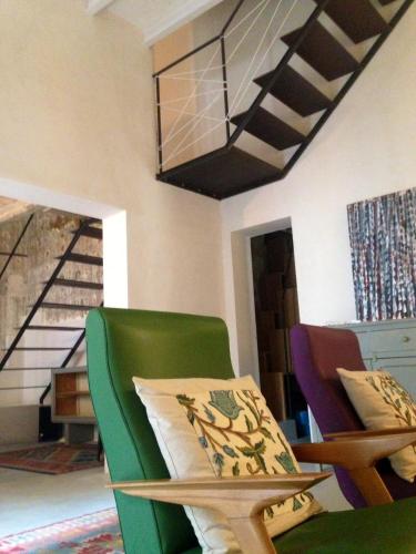 Casa vacanze Officina del fabbro Menfi — 4-Star Luxury Hotel in Menfi, Italy