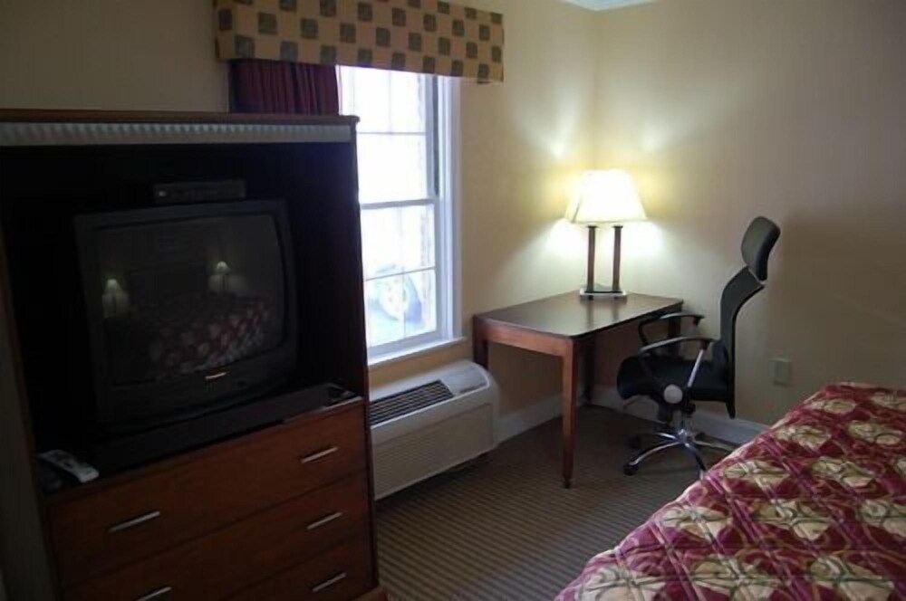 Towne Motel Alexandria - photo 14