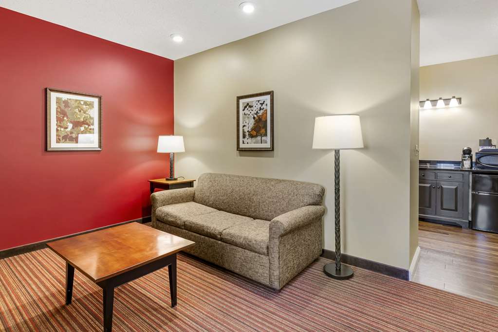 Best Western Plus Dutch Haus Inn and Suites - photo 20