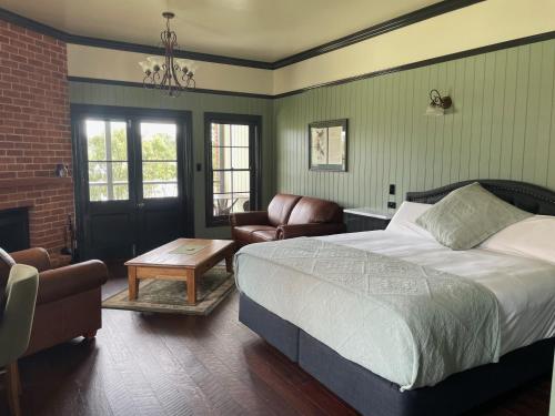 Dusty Hill Vineyard Moffatdale — hotel in Murgon