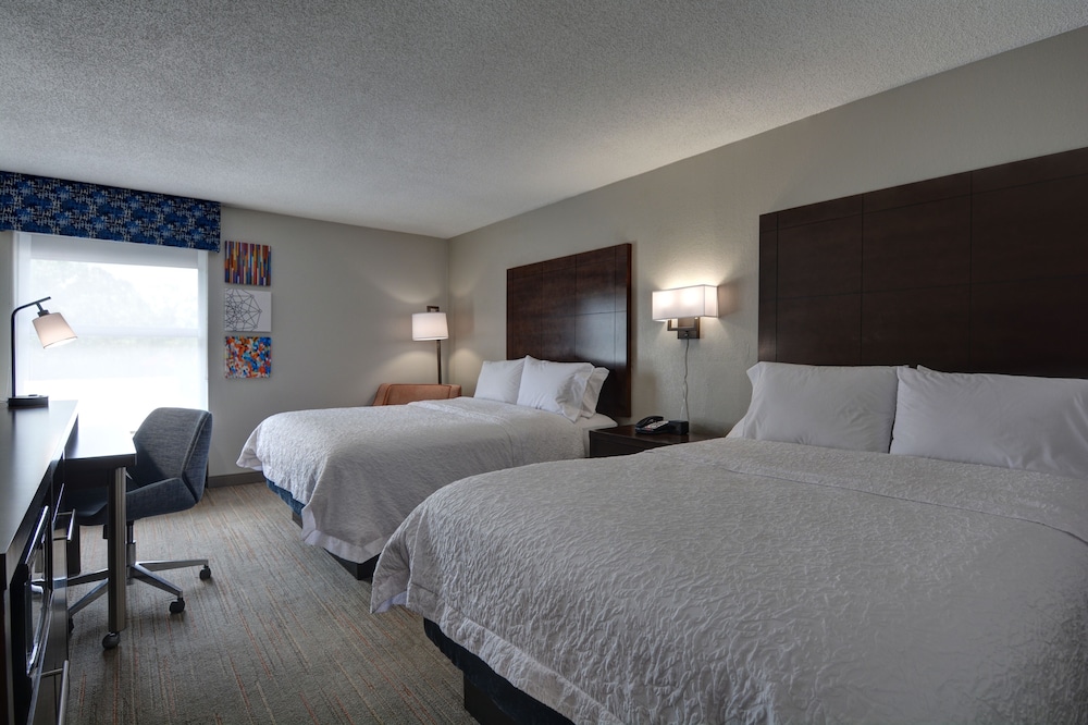 Hampton Inn Greenwood - photo 7
