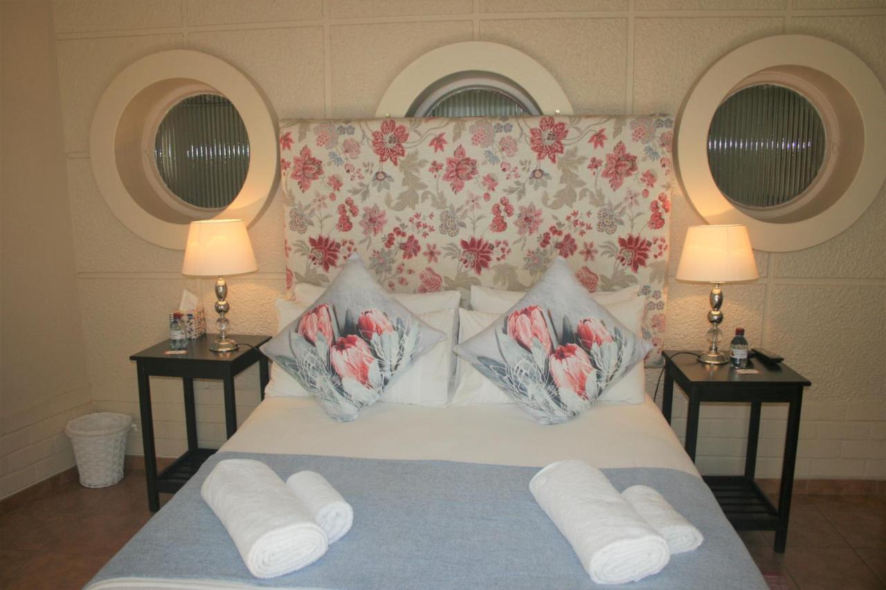Gibson Place — 4-Star Luxury Hotel in Vrede, South Africa