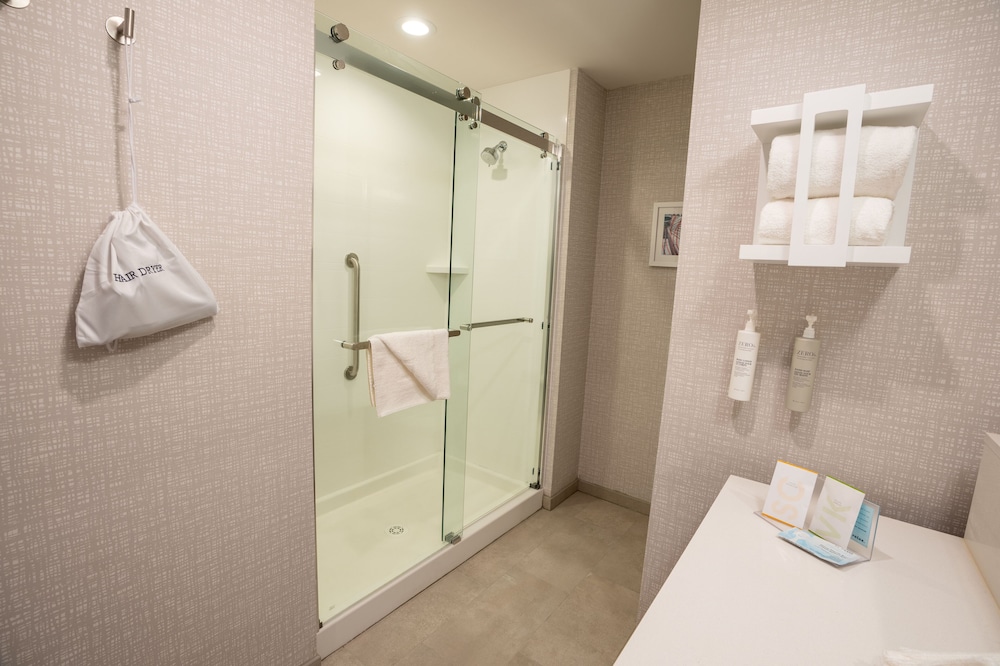 Hampton Inn by Hilton Huntley Chicago - photo 19