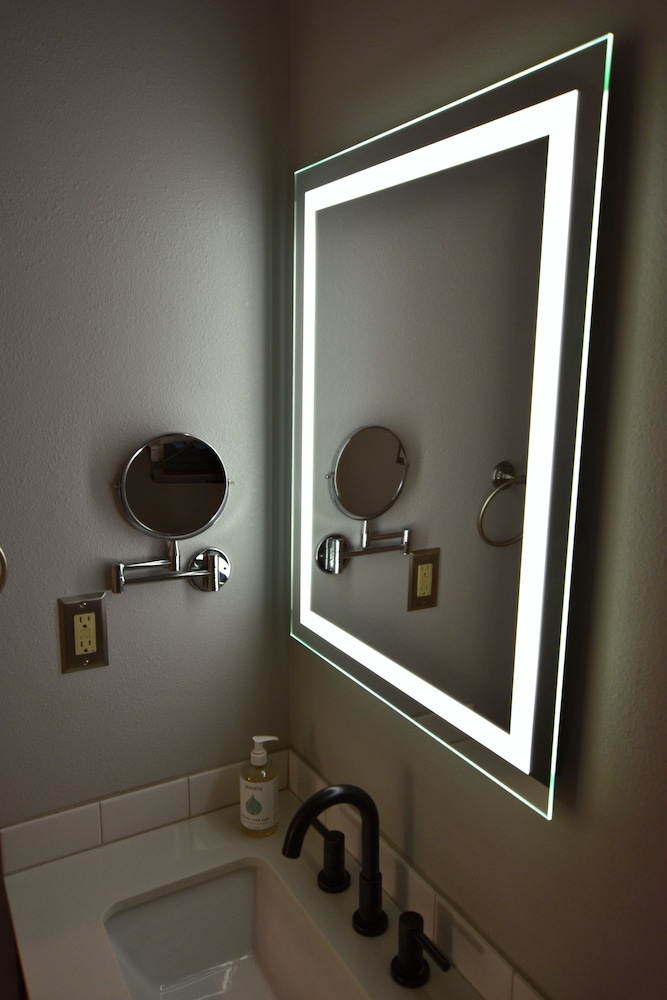 The Dixie Motel Brenham - photo 15