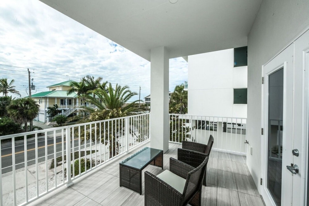 Family Tides by Beachside Management - photo 5