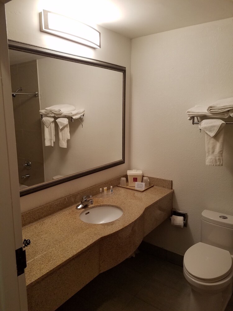 Spark by Hilton Duluth - photo 42