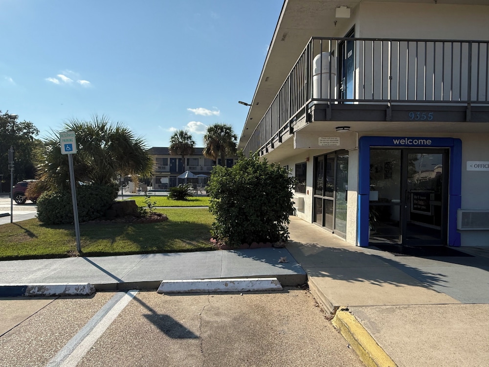 Motel 6 Gulfport - photo 26