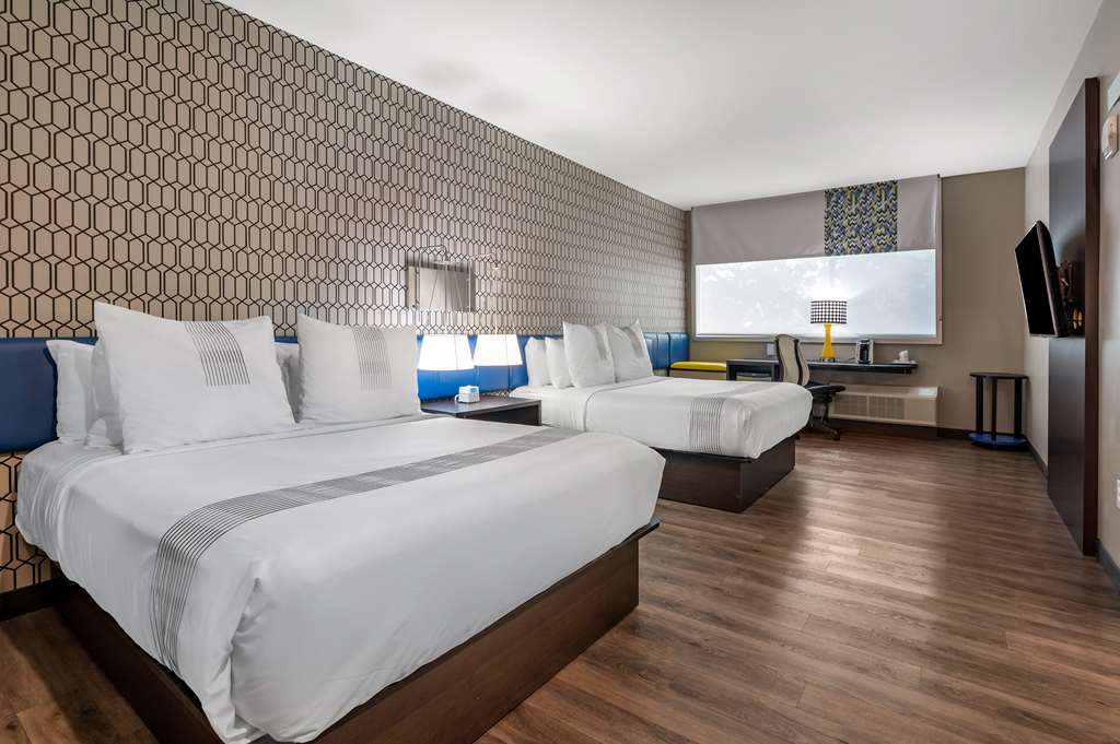 GLō Best Western Lexington - photo 2