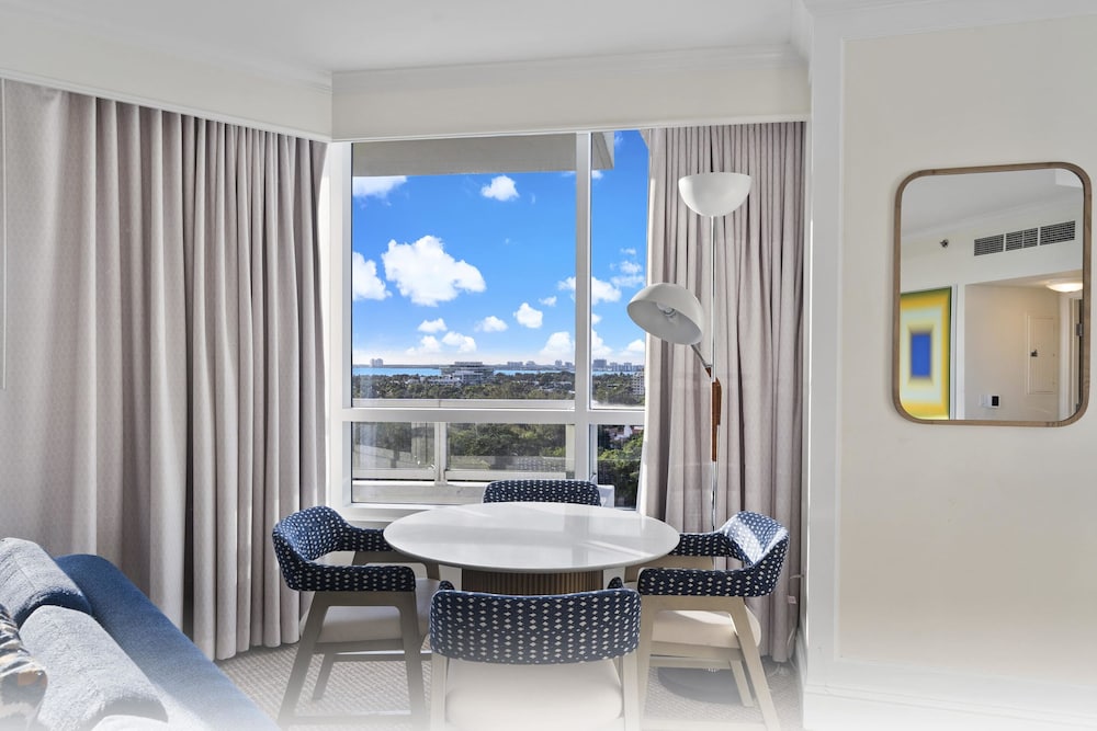 Fontainebleau Miami Beach Private Luxury Suites - photo 283