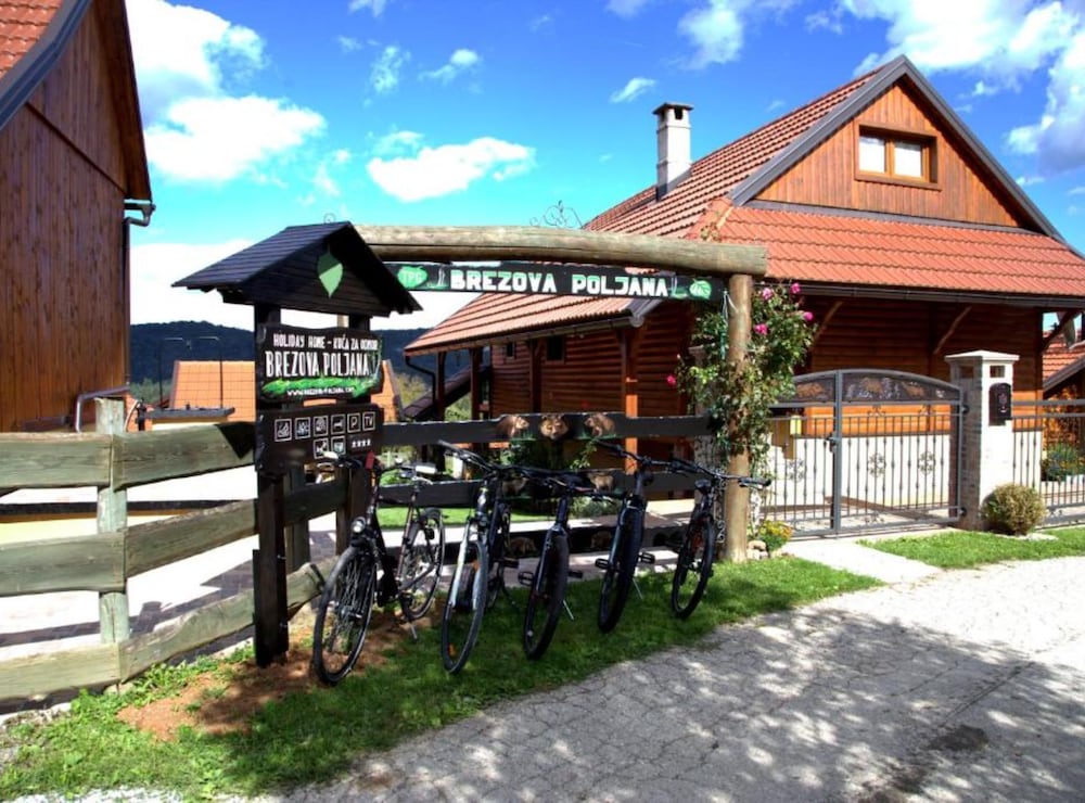 Brezova Poljana Lodge — 4-Star Luxury Hotel in Vrbovsko, Croatia