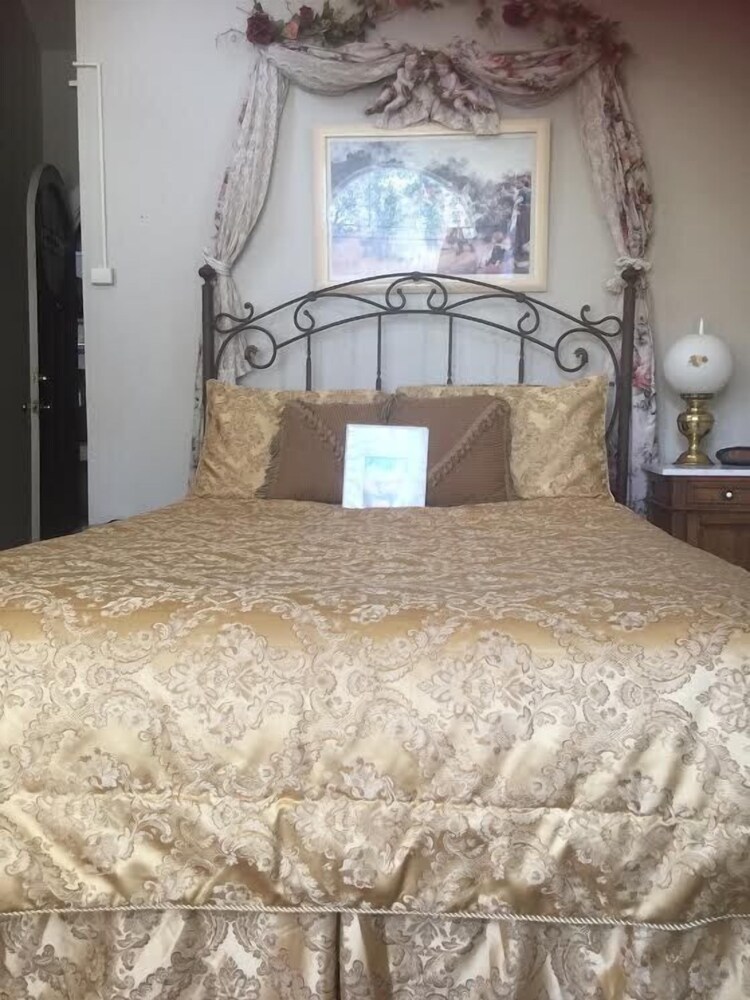The Palm Hotel - photo 17