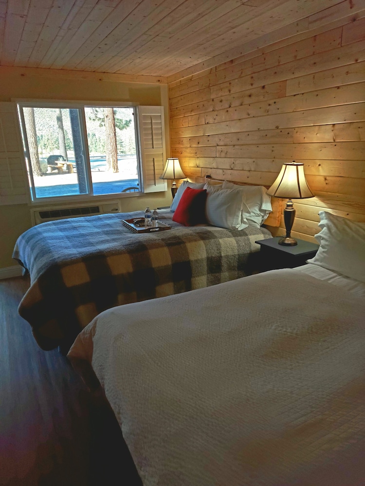 The Woodfords Inn - photo 10