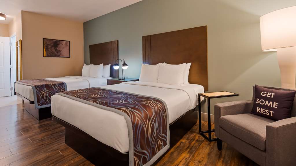 Best Western Plus New Barstow Inn & Suites - photo 14