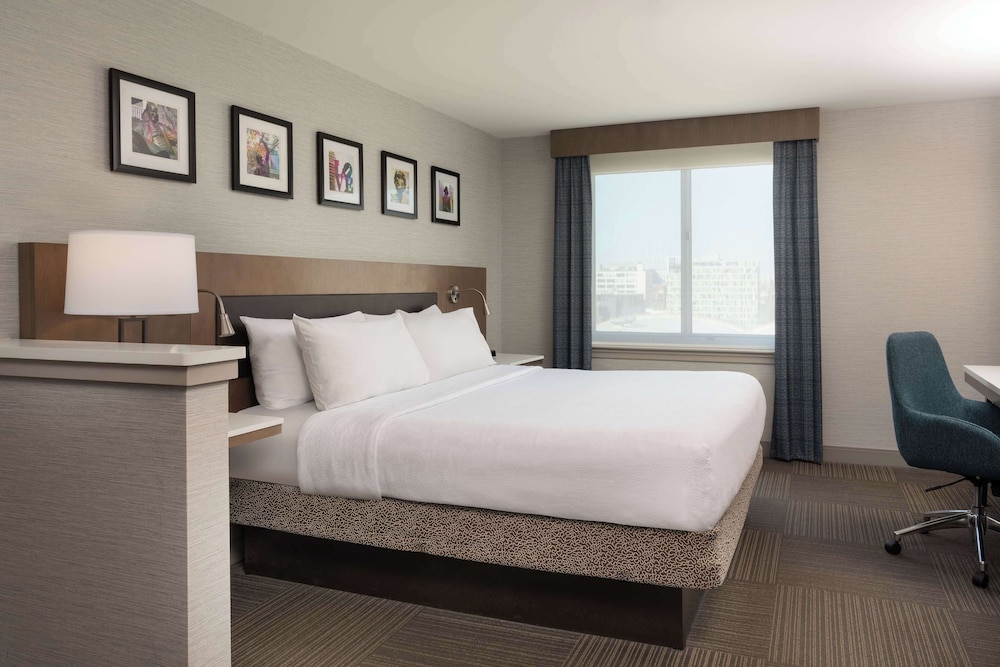 Hilton Garden Inn Philadelphia Center City - photo 11
