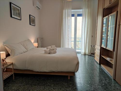 Silvia Apartment — 4-Star Luxury Hotel in Rome, Italy