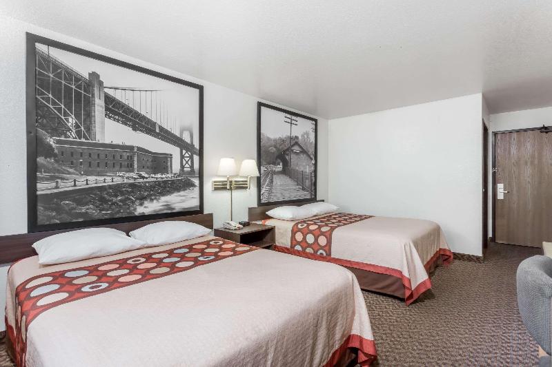Super 8 by Wyndham Prince Frederick - photo 13