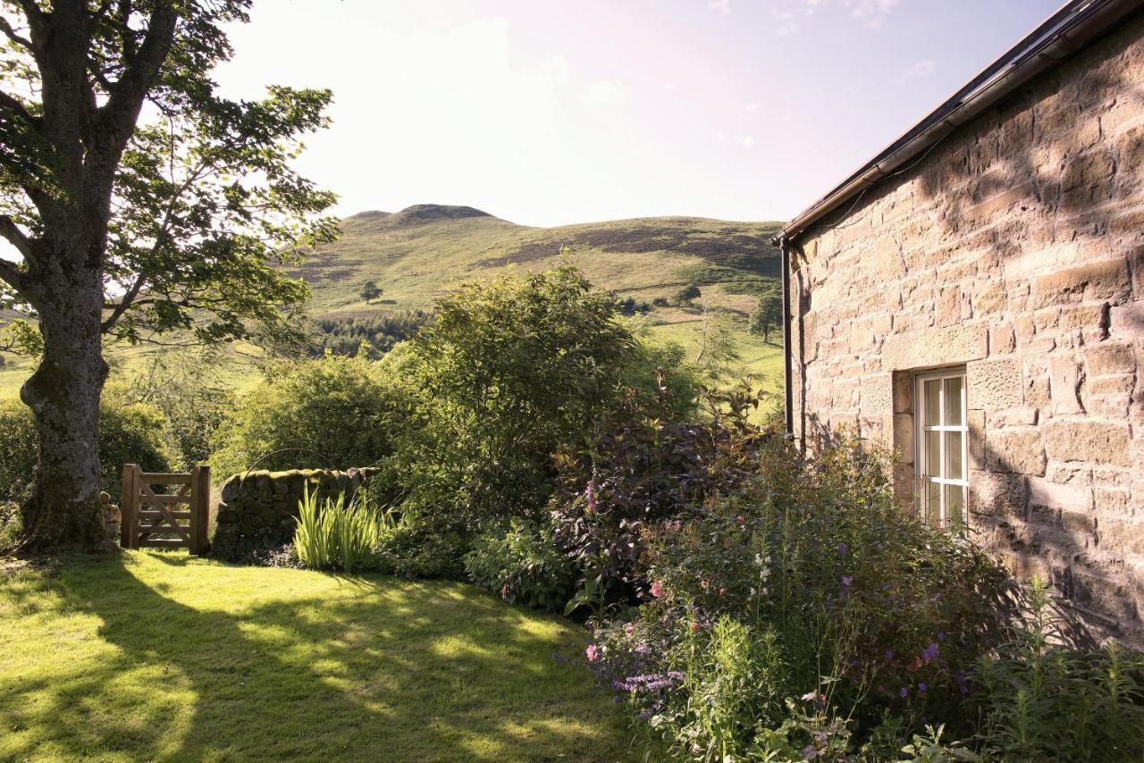 Eastside Steading Family barn in the Pentland Hills Edinburgh — 4-Star Luxury Hotel in Penicuik, United Kingdom