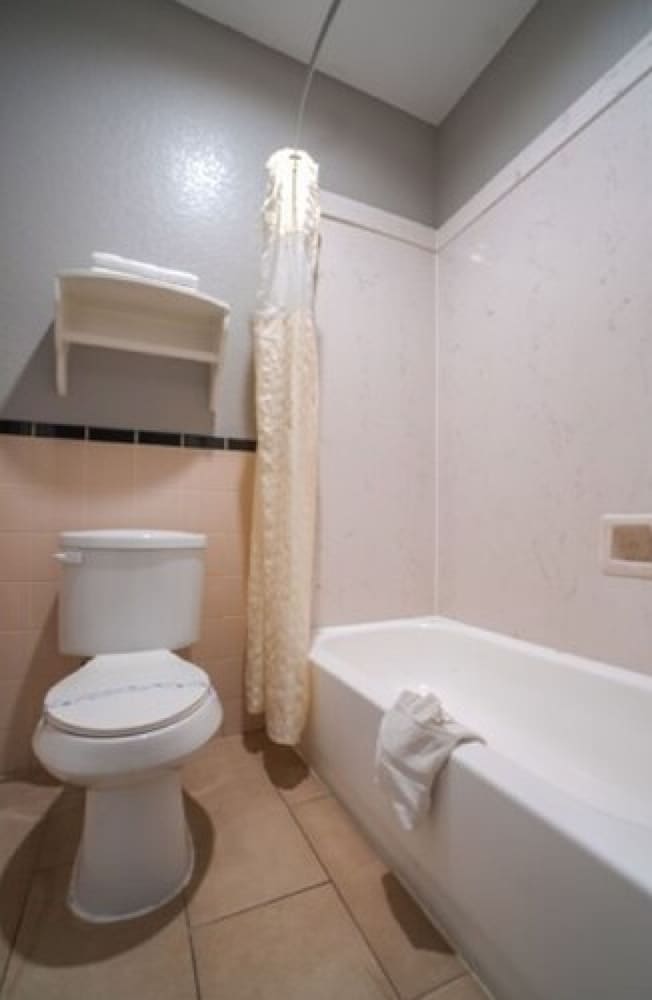 Hotel Bliss Kemah - photo 33