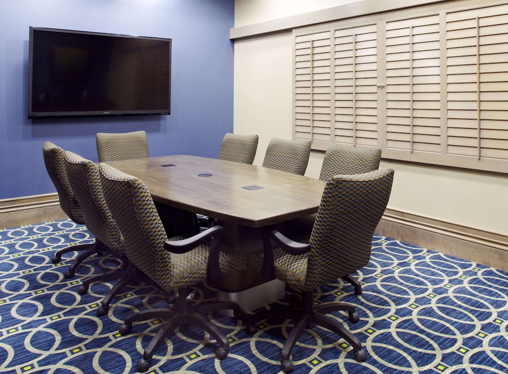 Hilton Garden Inn Texarkana - photo 23