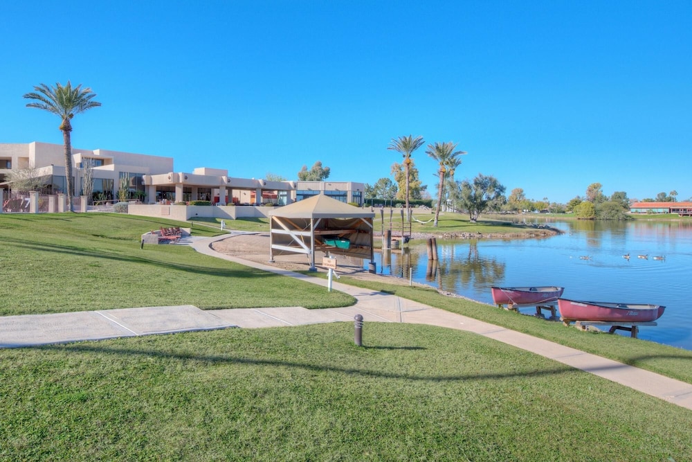 12 Room Scottsdale Golf Tennis Lake Resort Villa - photo 23