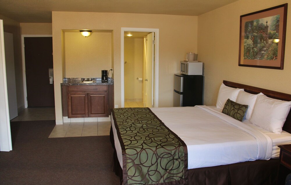 The Inn at St. George - photo 7
